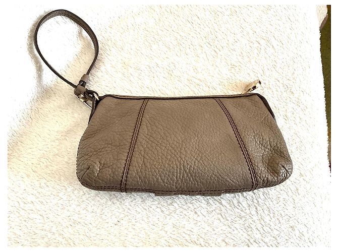 Pochette Lancel in pelle martellata taupe - vista 2