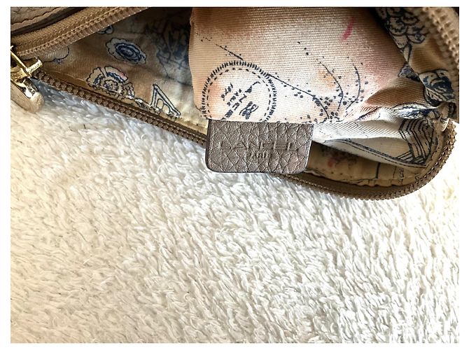 Pochette Lancel in pelle martellata taupe - vista 7