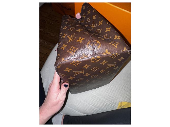 Néonoé Borsa Louis Vuitton Monogram Canvas Marrone Rosa - vista 4