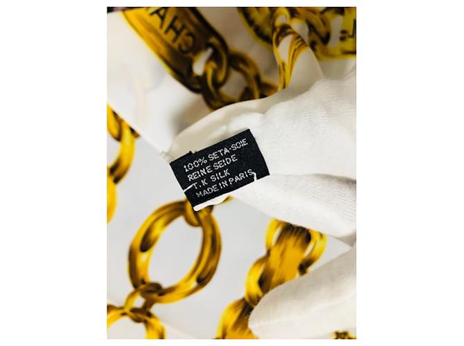 Chanel 31 Sciarpa con medaglione a catena dorata rue Cambon Bianco D'oro - vista 9