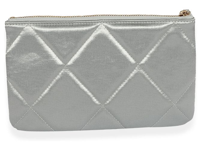 Chanel 19 Chanel Chanel de satén acolchado gris 19 O-caso Castaño Azul - vista 4