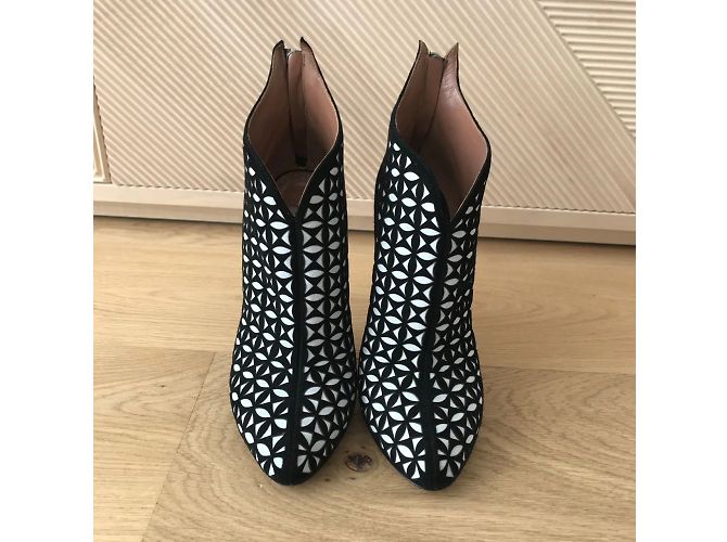 Alaïa Stivaletti ALAIA T.EU 36.5 Camoscio Nero - vista 2