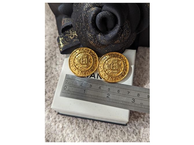 Chanel CC Rue Cambon Paris Logo Vintage Orecchini Clip Box D'oro - vista 7