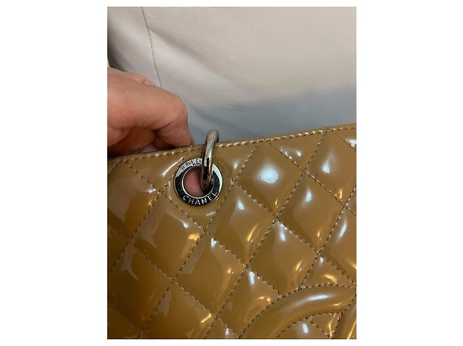 Chanel Sacola de compras Matelasse Camelo - vista 5