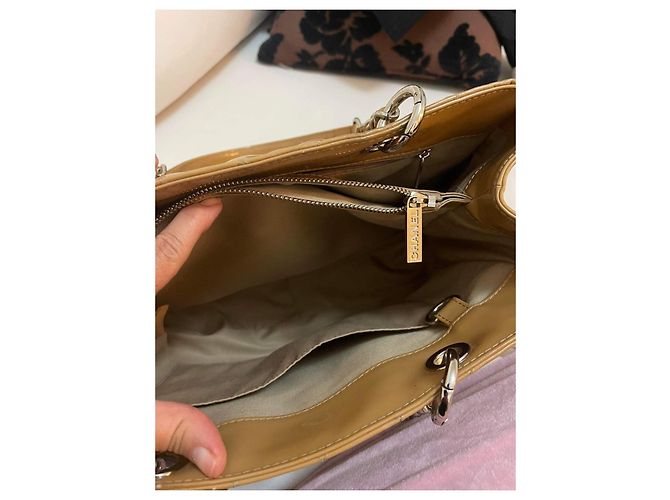 Chanel Sacola de compras Matelasse Camelo - vista 7
