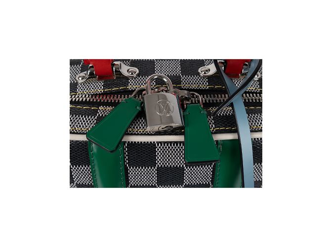 Twist Borsa Louis Vuitton Mini Bagaglio Damier BB Multicolore - vista 11