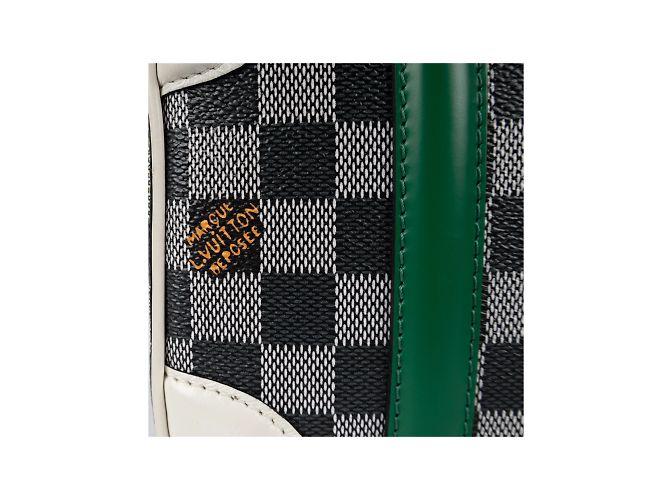Twist Borsa Louis Vuitton Mini Bagaglio Damier BB Multicolore - vista 12