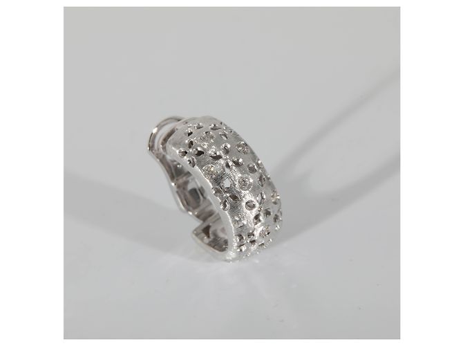 Brincos de argola Roberto Coin Granada em 18K ouro branco 3/8 ctw - vista 5