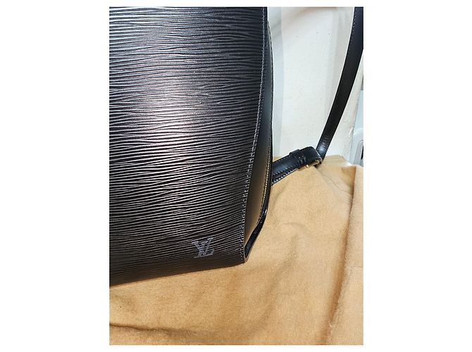 Louis Vuitton Mabillon Rucksack Schwarzes Epi Leder - Ansicht 8