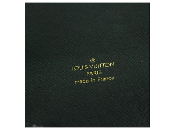 LOUIS VUITTON Taiga Organizer Atholl Custodia da viaggio Epicea M30654 LV Auth th4498 - vista 17