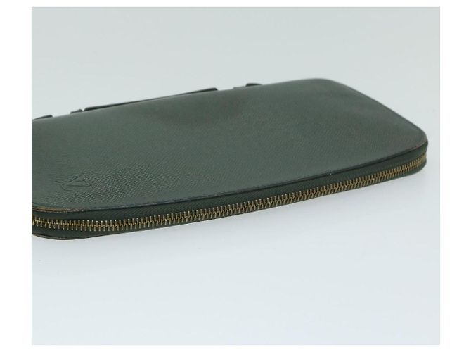 LOUIS VUITTON Taiga Organizer Atholl Custodia da viaggio Epicea M30654 LV Auth th4498 - vista 5