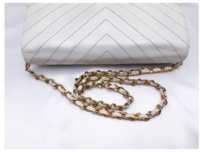 Executive Borsa a tracolla Chanel Timeless Classic Chevron bianca con patta singola Bianco - vista 10
