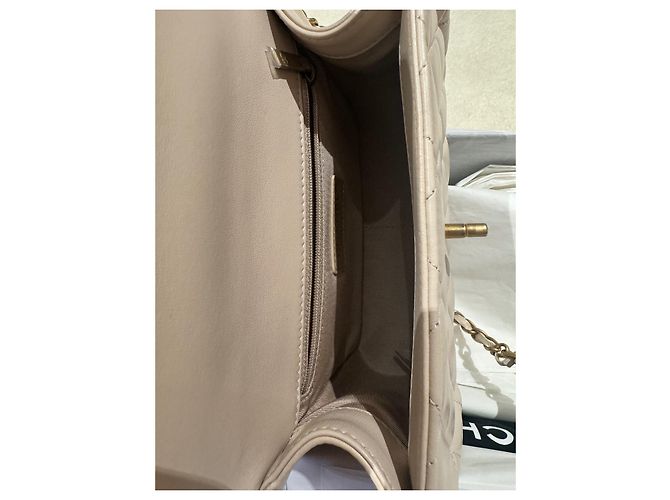 Chanel Boy Bag Pink and Cream Shiny Leather Beige - view 10
