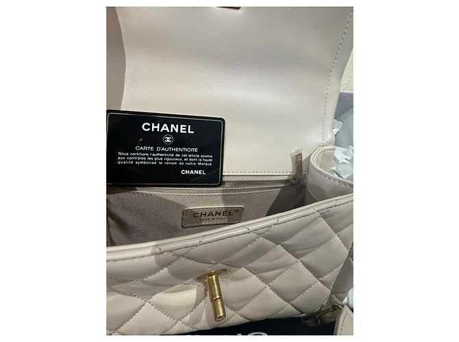 Chanel Boy Bag Pink and Cream Shiny Leather Beige - view 9