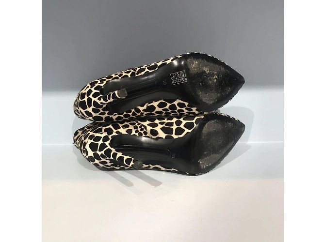 STELLA LUNA Botas ankle T.EU 38 Couro de bezerro estilo pônei - vista 5