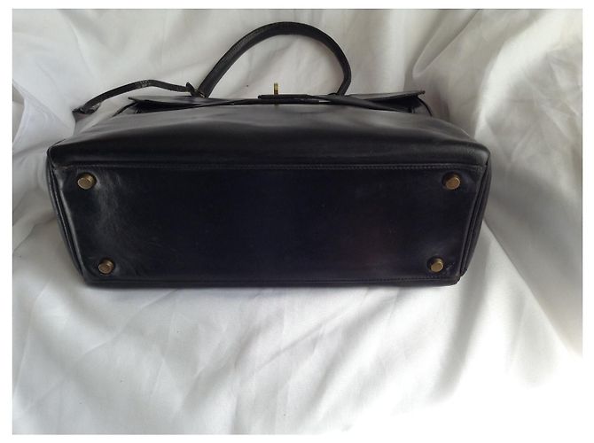Borsa Hermès Kelly Monaco 29 in pelle nera Nero - vista 3