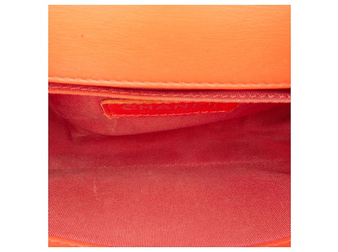Borsa con patta Chanel piccola rossa Chevron Boy Rosso - vista 6