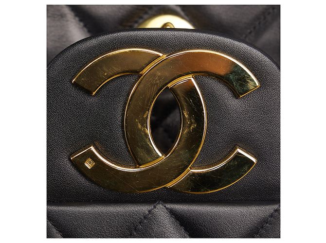 Chanel Black Jumbo XL Classic Lammfell Maxi Single Flap Schwarz - Ansicht 10