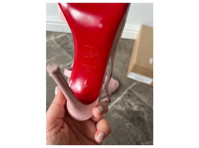 Christian Louboutin Jenlove 100 Décolleté in Vernice Rosa - vista 4