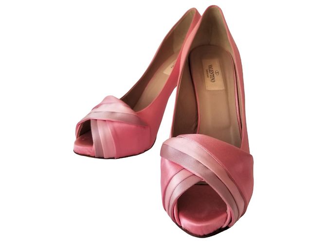 Valentino Garavani Décolleté Valentino in seta rosa - vista 7
