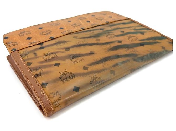 MCM Phenomenon upperr Stampa ologramma Custodia Pochette con stampa logo Pochette - vista 5