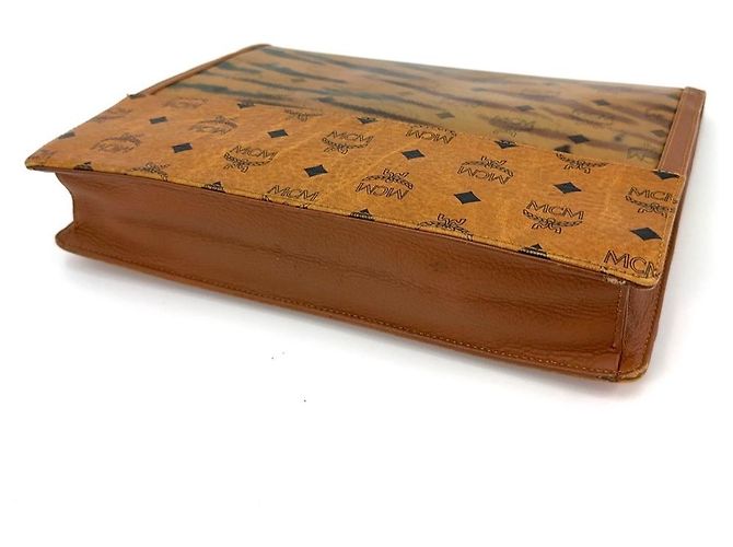 MCM Phenomenon upperr Stampa ologramma Custodia Pochette con stampa logo Pochette - vista 6