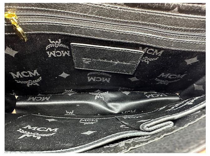MCM Phenomenon upperr Stampa ologramma Custodia Pochette con stampa logo Pochette - vista 9