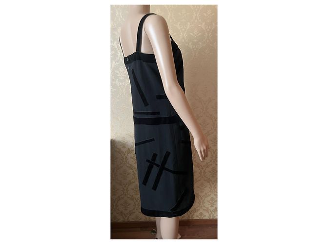 Chanel Kleid aus Wolle Schwarz 42FR - Ansicht 15