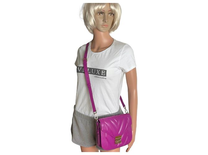 MCM Patricia Bolsa de Ombro em Couro Violeta Roxa Bolsa de Ombro Acolchoada Roxo Roxo escuro - vista 7