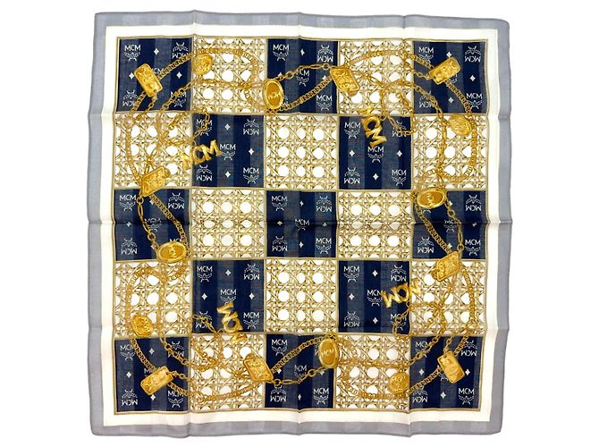 Lenço bandana MCM feminino algodão dourado azul escuro cinza logoprint - vista 5