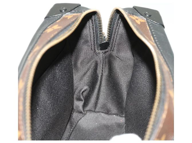 LOUIS VUITTON Bolso bandolera suave con monograma Solar Ray M44478 LV Auth 47327UNA - vista 22