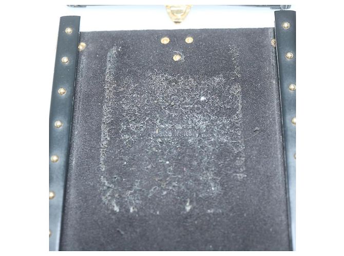 LOUIS VUITTON Monogram Monogram Reverse iPhoneX/XS case 2set LV Auth 63135 - view 10