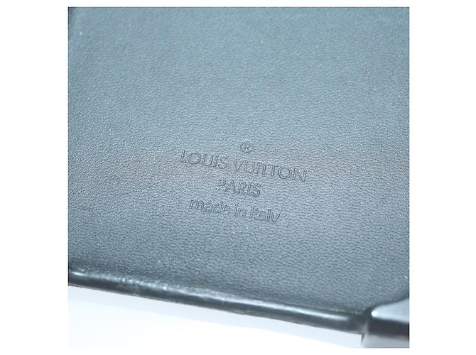 LOUIS VUITTON Monogram Monogram Reverse iPhoneX/XS case 2set LV Auth 63135 - view 4