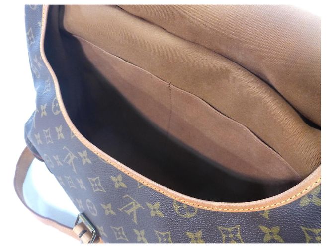 Louis Vuitton Saumur 35 Monogramma-VI882 Marrone - vista 14