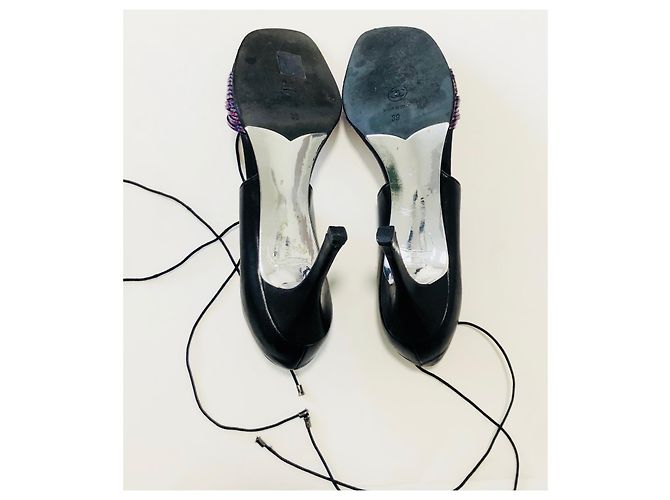 Chanel Tacchi con cinturino Mary Jane Nero Porpora - vista 18