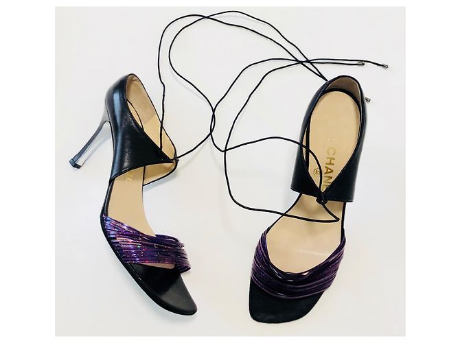 Chanel Tacchi con cinturino Mary Jane Nero Porpora - vista 19