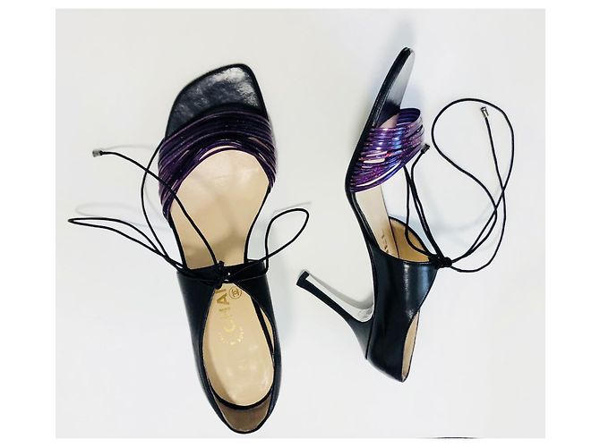 Chanel Tacchi con cinturino Mary Jane Nero Porpora - vista 6