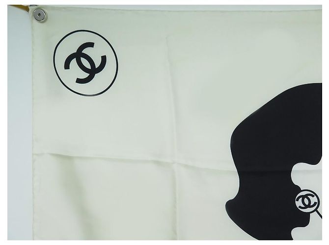 NUOVA SCIARPA QUADRATA CHANEL MADEMOISELLE GABRIEL COCO NERO ECRU QUADRATA 90 Sciarpa seta - vista 2