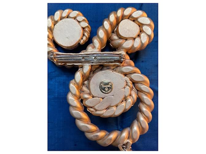 Autre Marque Broche tortora con cabochon e perle Bianco Gold hardware - vista 4