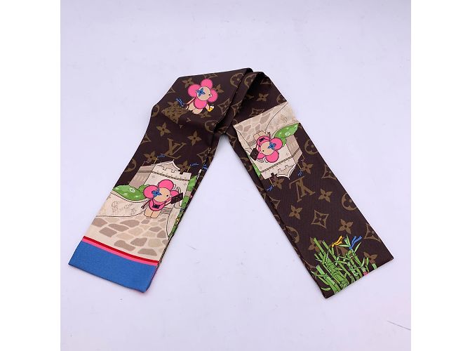 Vivienne Louis Vuitton Sciarpa a fascia da muro cinese con monogramma marrone in seta illustrata Multicolore - vista 4