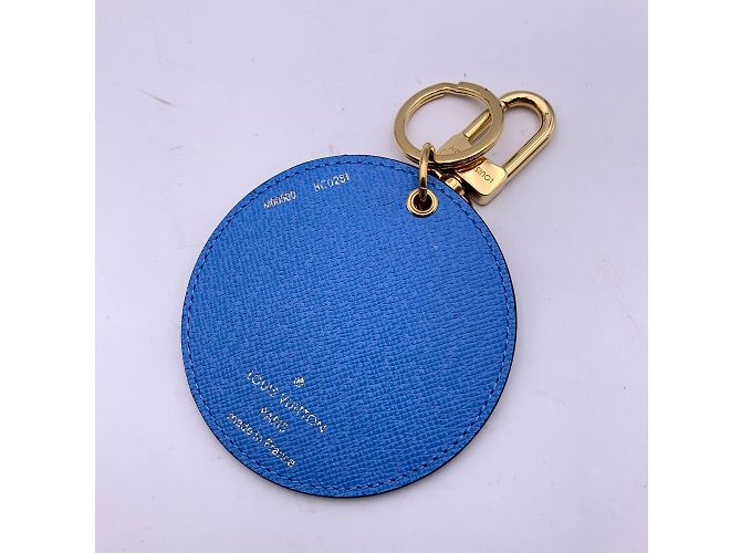 Vivienne Louis Vuitton Monogram Illustré China Wall Bag Charm Key Ring M00500 Brown - view 3