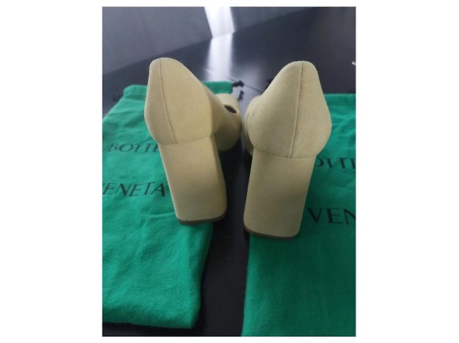 Bottega Veneta High Heels Hellgrün Hirschleder - Ansicht 4