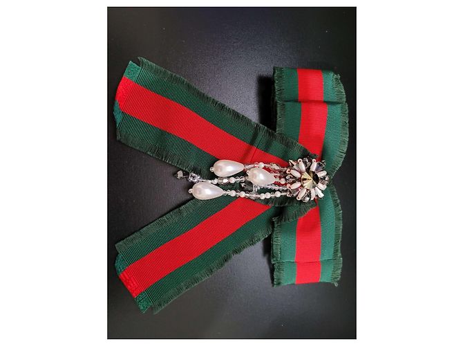 Marmont Spilla Gucci Rossa e Verde in Acciaio e Tessuto Rosso - vista 3