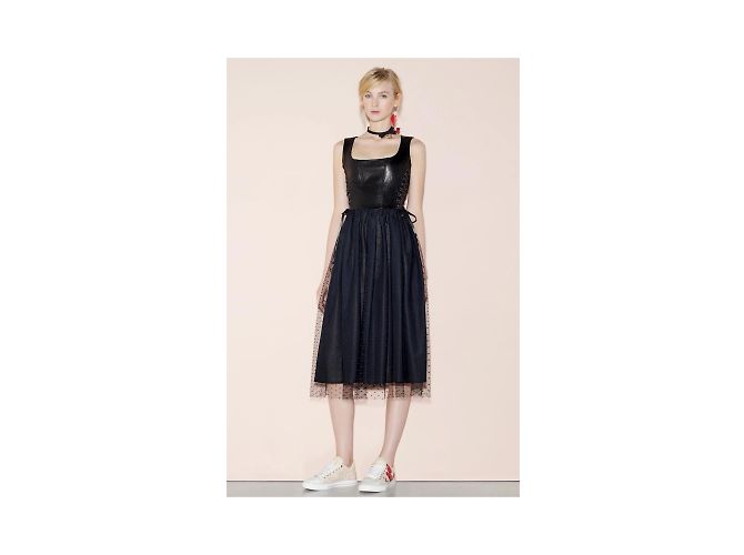 Rotes Valentino-Lederkorsett und Tüllkleid - Ansicht 2