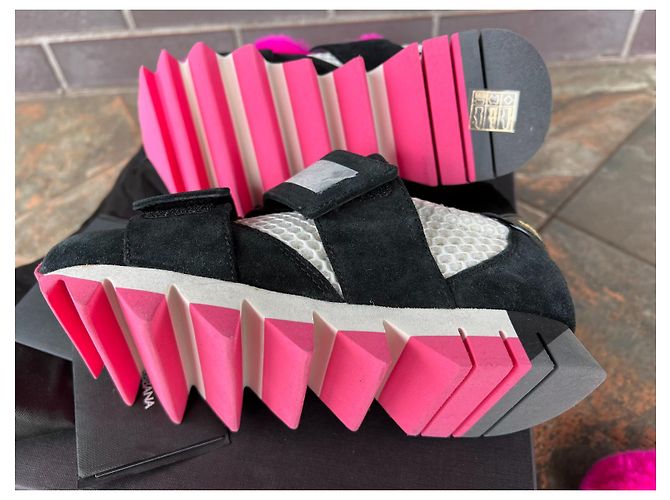Dolce & Gabbana Sneakers Lapin in suede e pelliccia nero rosa - vista 3