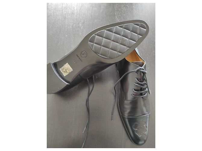 Chanel – Vintage-Schnürschuhe Schwarz - Ansicht 3