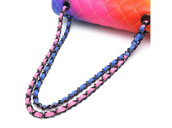 Chanel CC gesteppt Medium Rainbow Double Flap Bag Leder Schultertasche A01112 in gutem Zustand - Ansicht 5