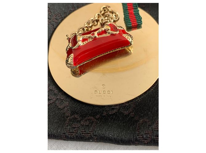 Gucci Taschenanhänger aus Leinen und Goldmetall Rot Grün Golden Dunkelgrün - Ansicht 4