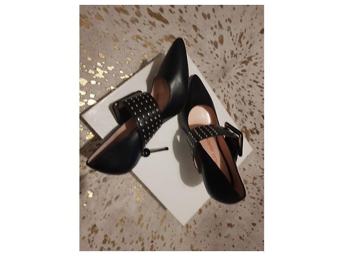 Charles Jourdan Pumps aus schwarzem Leder 10cm Absatz - Ansicht 9