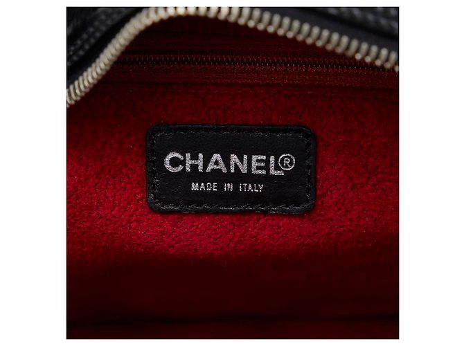 Chanel Sac Boston carré matelassé verni - vue 7